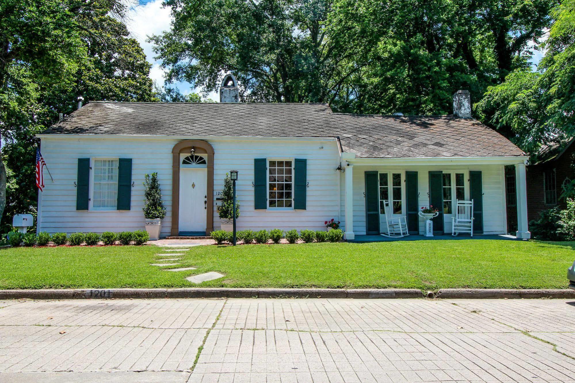 Steele Cottage Vicksburg Exterior photo